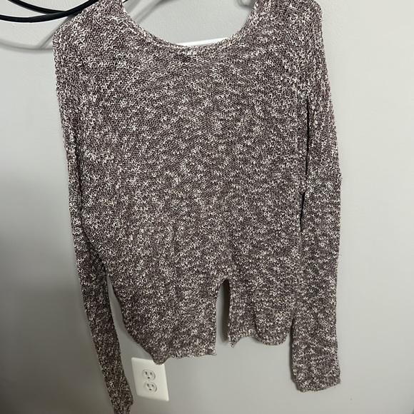 Sweater - Picture 4 of 4